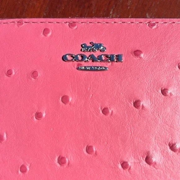 New Coach ostrich-embossed zip around wallet - Picture 4 of 11